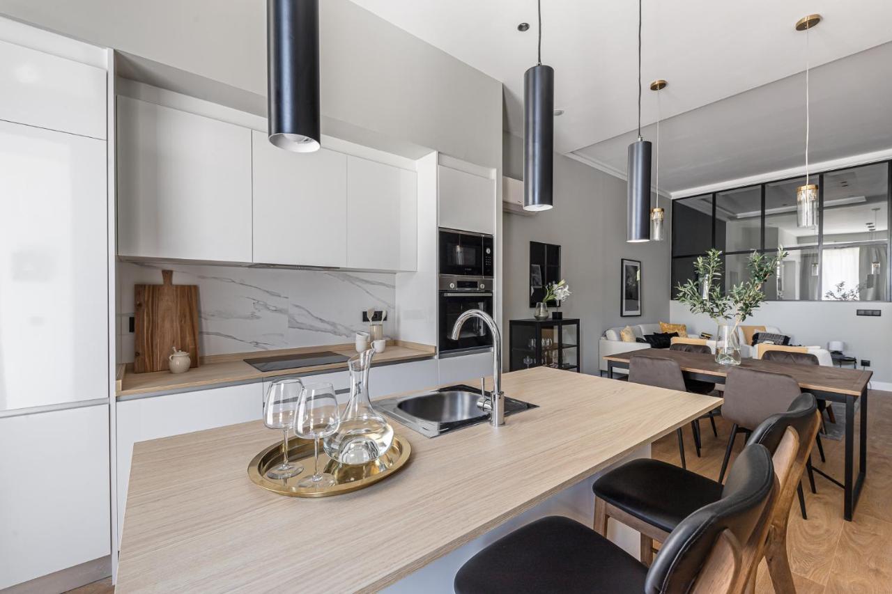 Apartamento Totec Ventures Madri